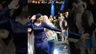 رقص شرقي مصري ساخن لصاحبة الفستان الازرق في احد الافراح