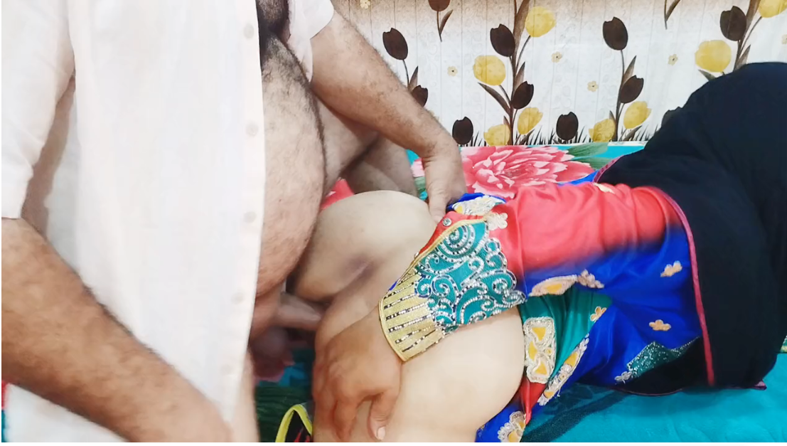 رجل مصري يمارس الجنس مع مرات البواب بغياب زوجته وبكل الأوضاع